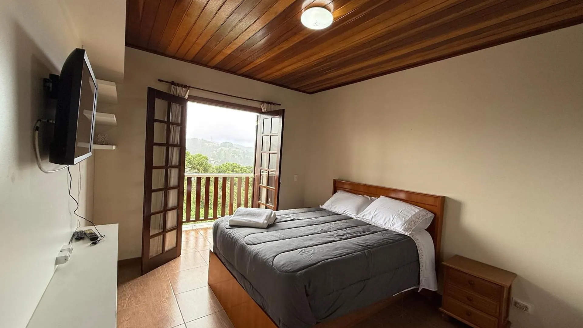 Holiday home Casa Para Ate 8 Pessoas Com Facil Acesso A Pontos Turisticos Campos do Jordao Brazil